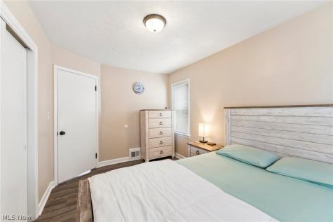 29306 Oakdale Road Willowick OH 44095