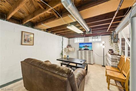 29306 Oakdale Road Willowick OH 44095