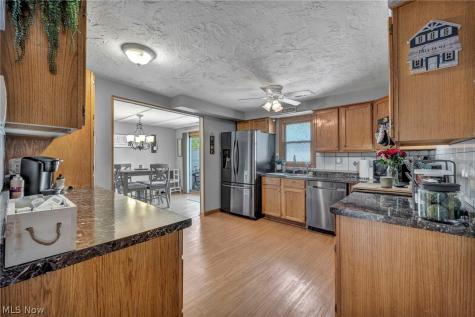 4425 Queen Anne Avenue Lorain OH 44052