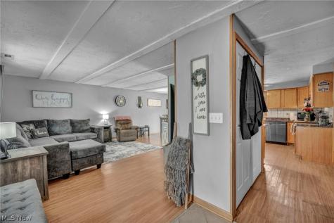 4425 Queen Anne Avenue Lorain OH 44052