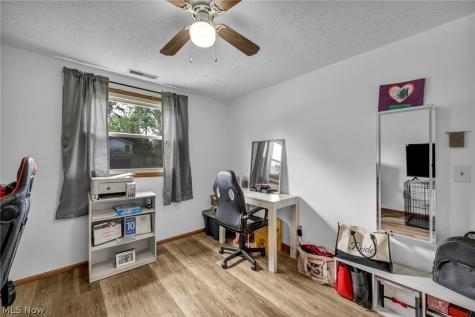 4425 Queen Anne Avenue Lorain OH 44052