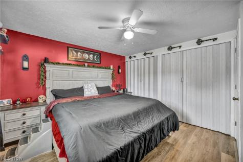 4425 Queen Anne Avenue Lorain OH 44052