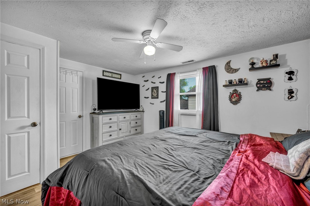 4425 Queen Anne Avenue Lorain OH 44052