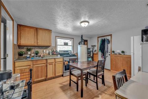 4425 Queen Anne Avenue Lorain OH 44052