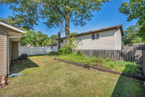 4425 Queen Anne Avenue Lorain OH 44052