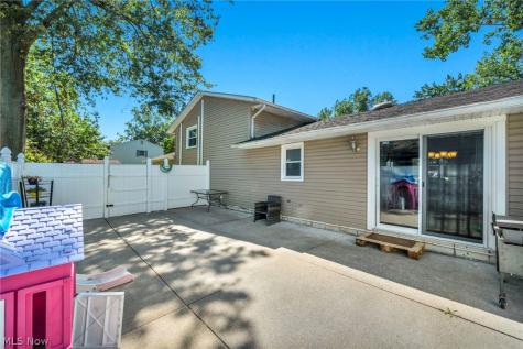 4425 Queen Anne Avenue Lorain OH 44052