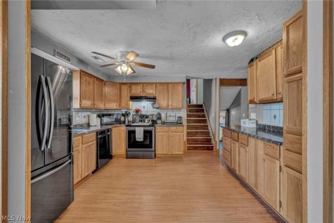 4425 Queen Anne Avenue Lorain OH 44052