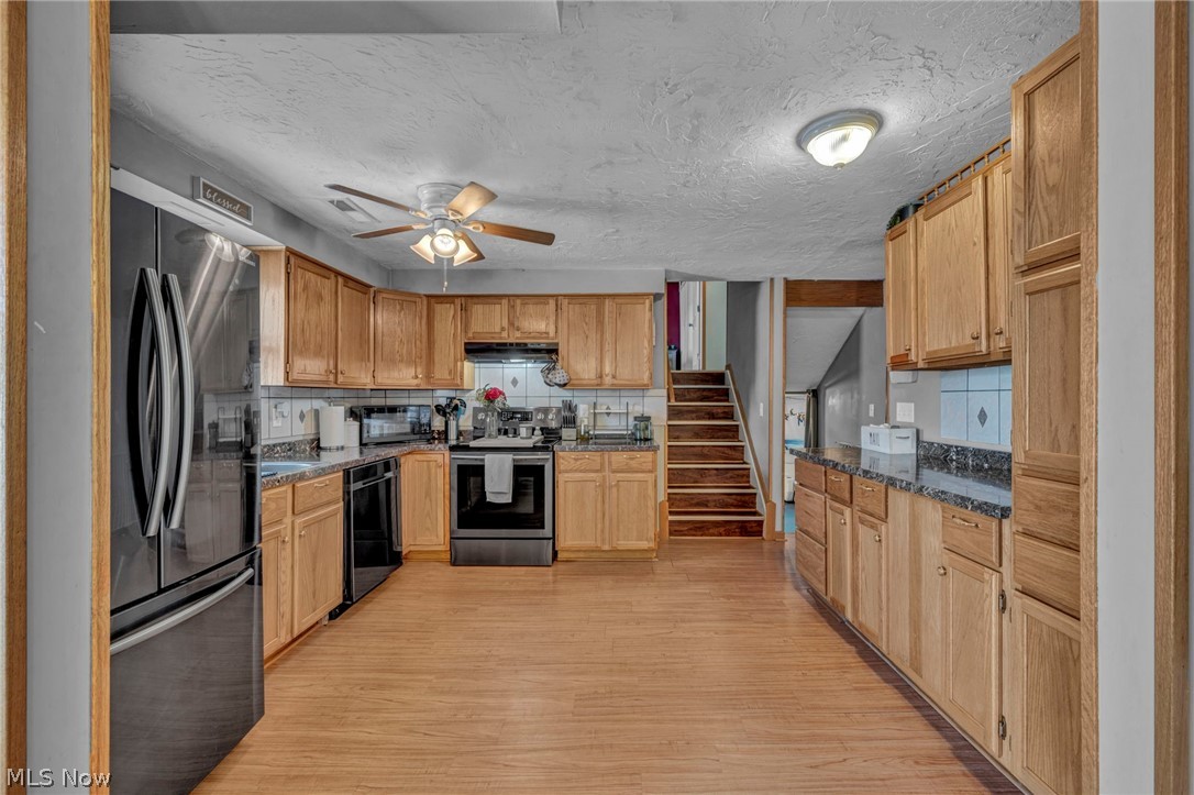 4425 Queen Anne Avenue Lorain OH 44052