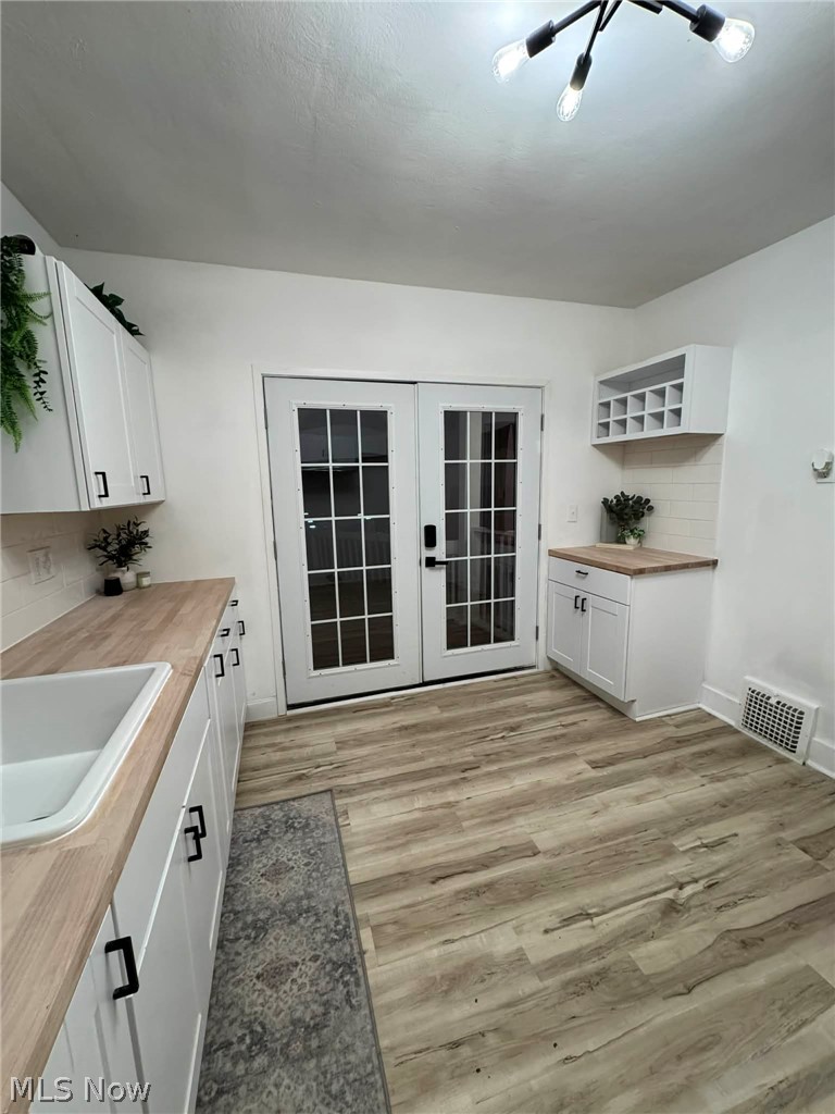 127 Beebe Avenue Elyria OH 44035