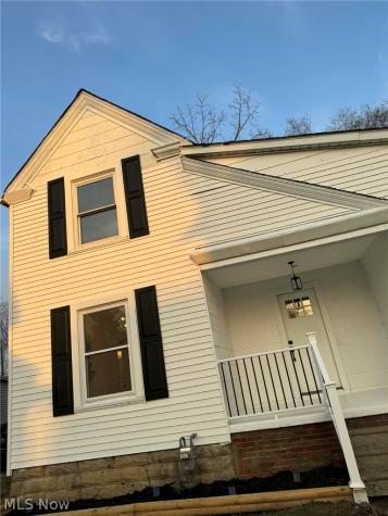 127 Beebe Avenue Elyria OH 44035