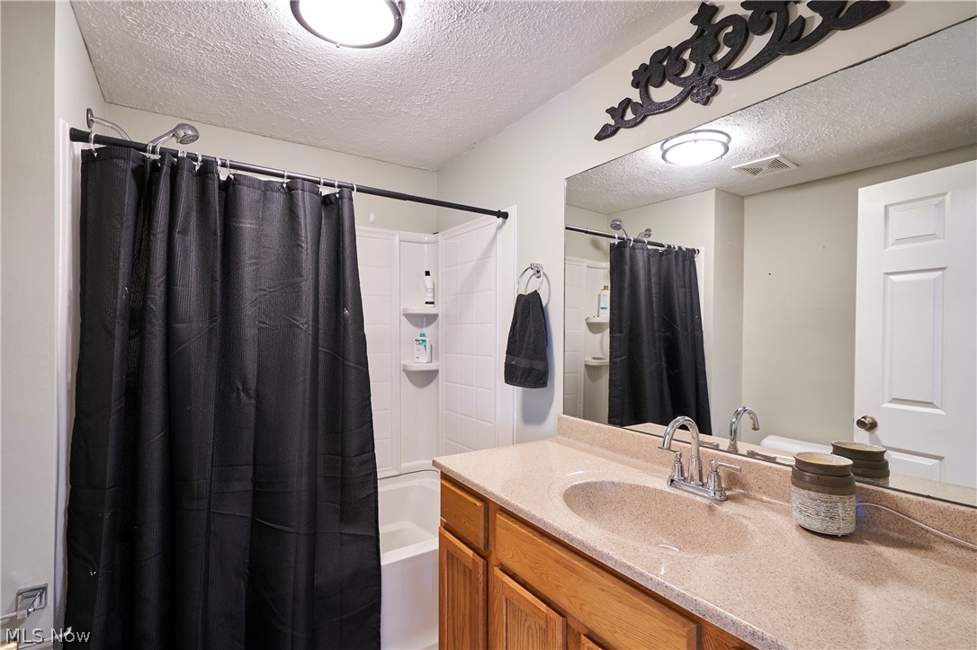 8742 Rohrer Road Orrville OH 44667