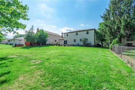 6200 Ely Vista Drive Parma OH 44129