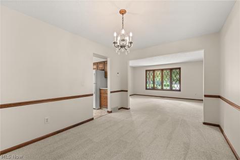 6200 Ely Vista Drive Parma OH 44129