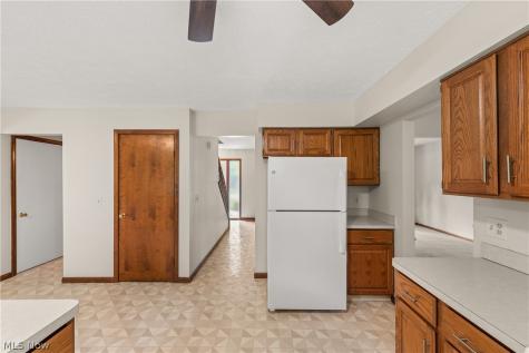 6200 Ely Vista Drive Parma OH 44129
