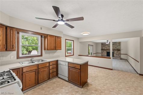6200 Ely Vista Drive Parma OH 44129