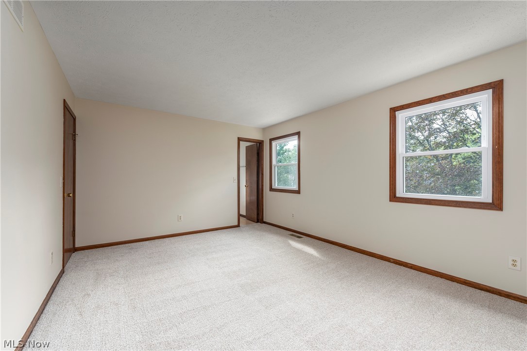 6200 Ely Vista Drive Parma OH 44129