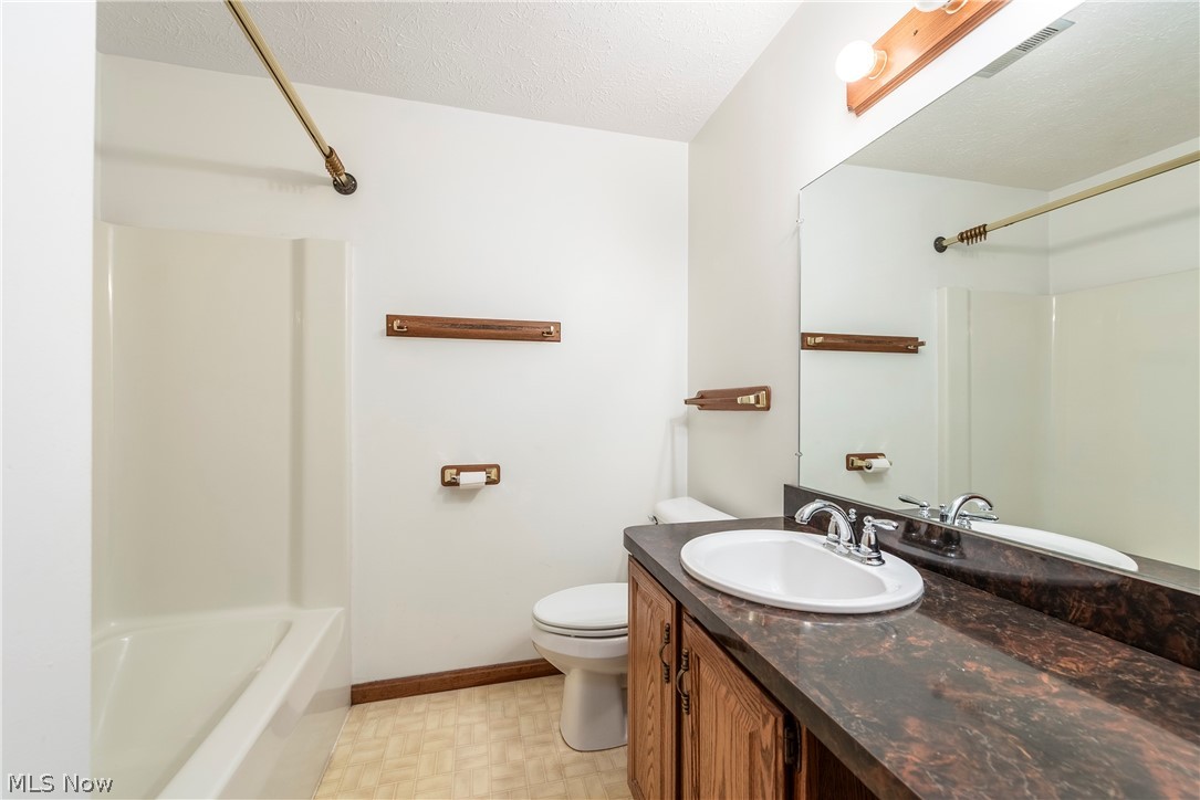 6200 Ely Vista Drive Parma OH 44129