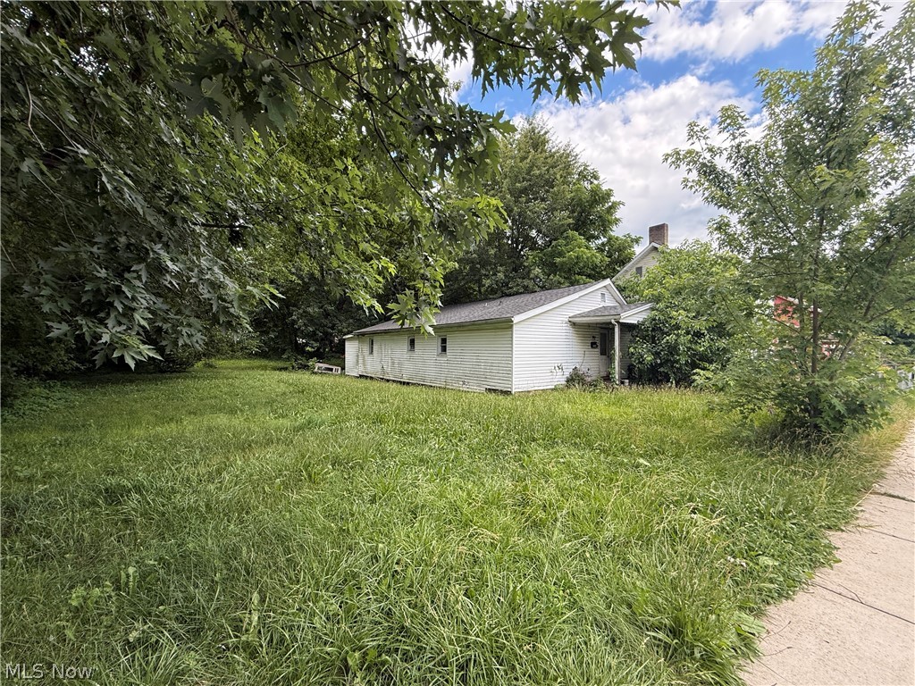 326 Mead Street Zanesville OH 43701