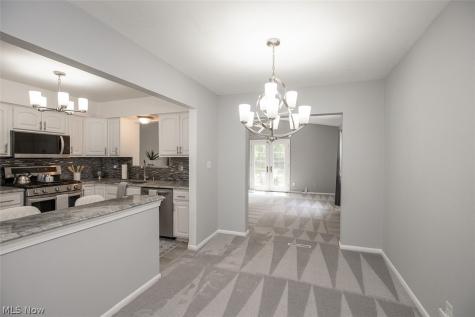 361 Skyview Road Cleveland OH 44109