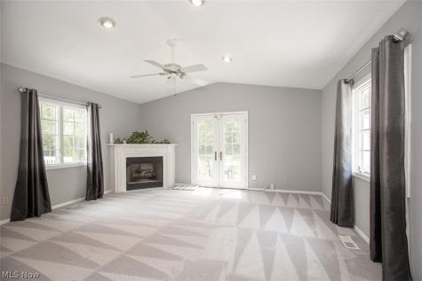 361 Skyview Road Cleveland OH 44109