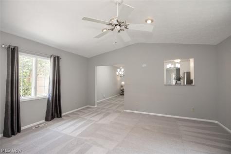 361 Skyview Road Cleveland OH 44109