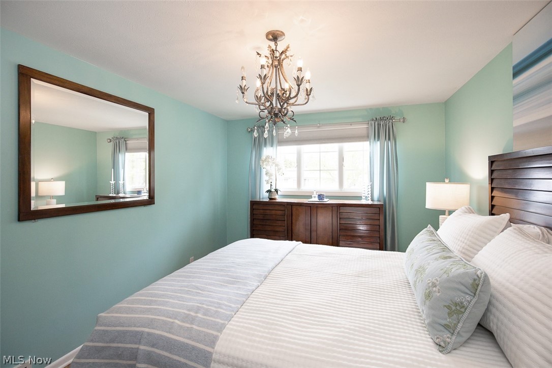 361 Skyview Road Cleveland OH 44109