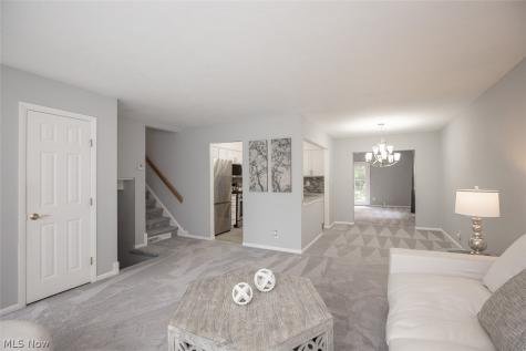 361 Skyview Road Cleveland OH 44109