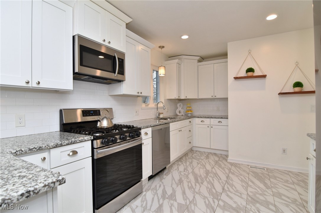 3329 Braemar Road Shaker Heights OH 44120