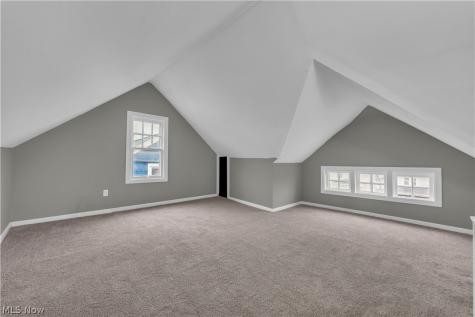 13409 S Parkway Drive Garfield Heights OH 44105