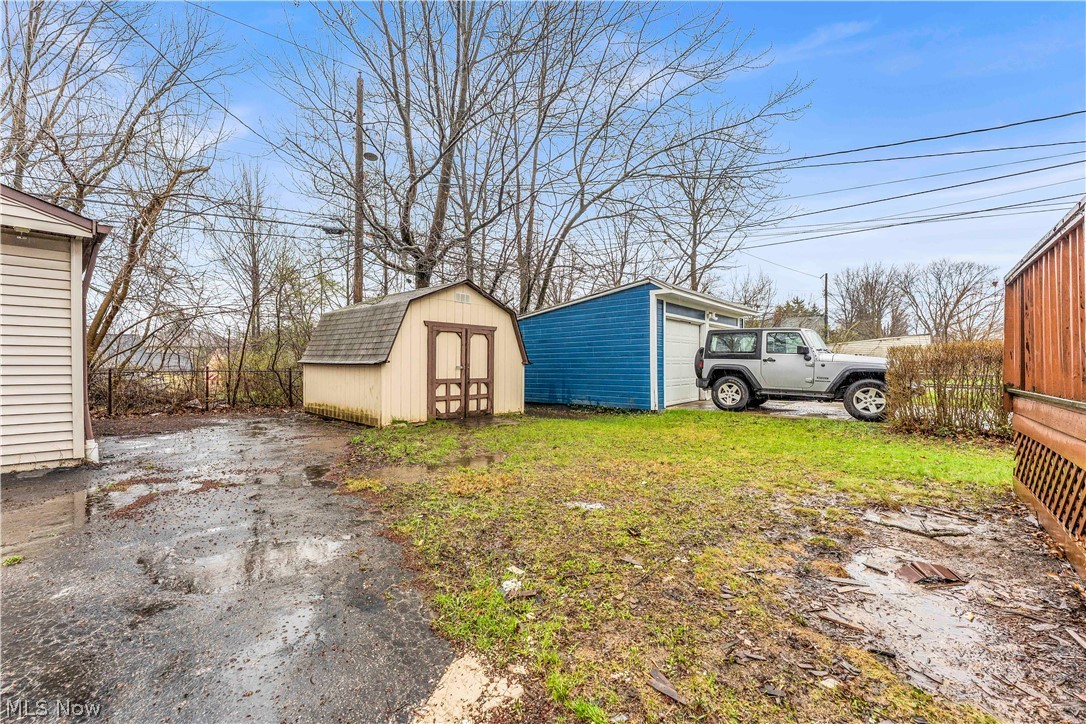 13409 S Parkway Drive Garfield Heights OH 44105