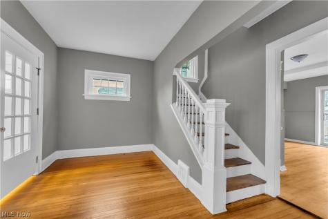 13409 S Parkway Drive Garfield Heights OH 44105