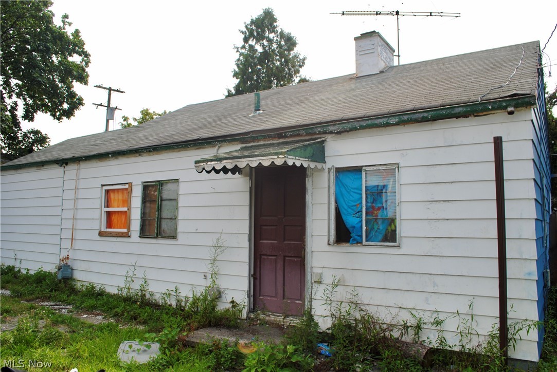 3775 Highland Road Cleveland OH 44111