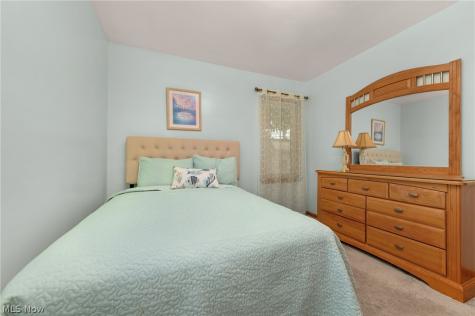 7420 Traymore Avenue Brooklyn OH 44114