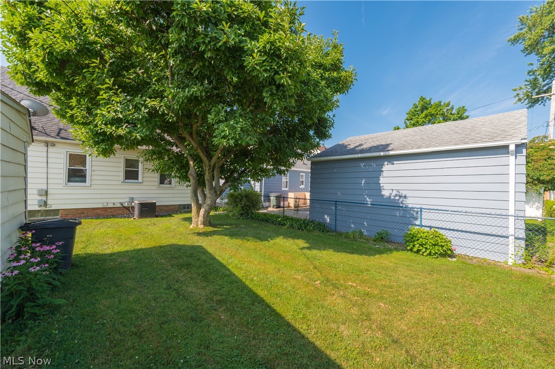 7420 Traymore Avenue Brooklyn OH 44114