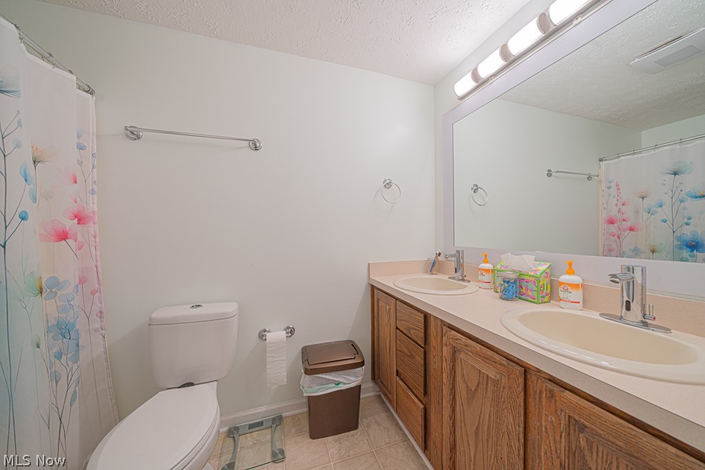 10396 Dewhurst Road Elyria OH 44035
