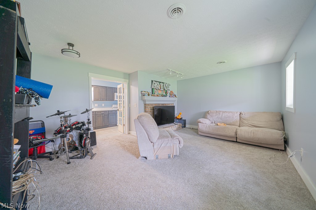 10396 Dewhurst Road Elyria OH 44035