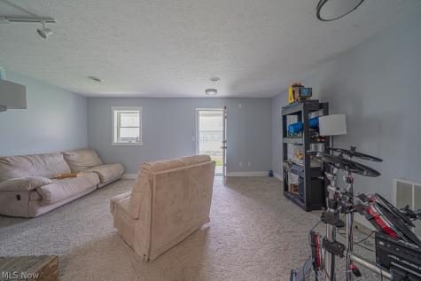 10396 Dewhurst Road Elyria OH 44035