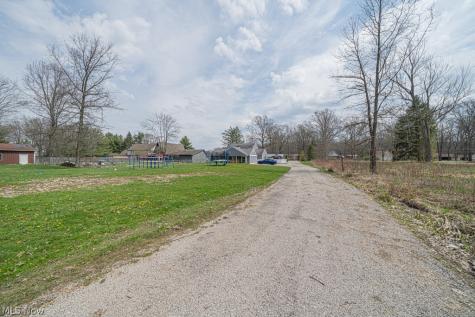10396 Dewhurst Road Elyria OH 44035