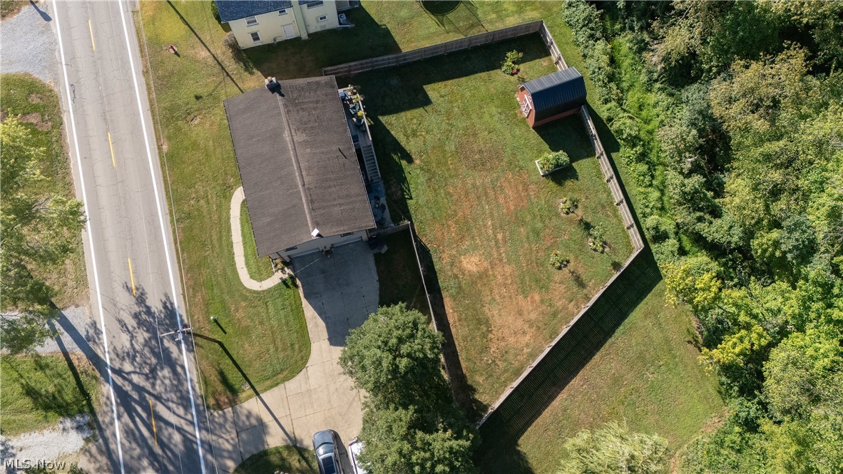 390 Ross Drive Waynesburg OH 44688