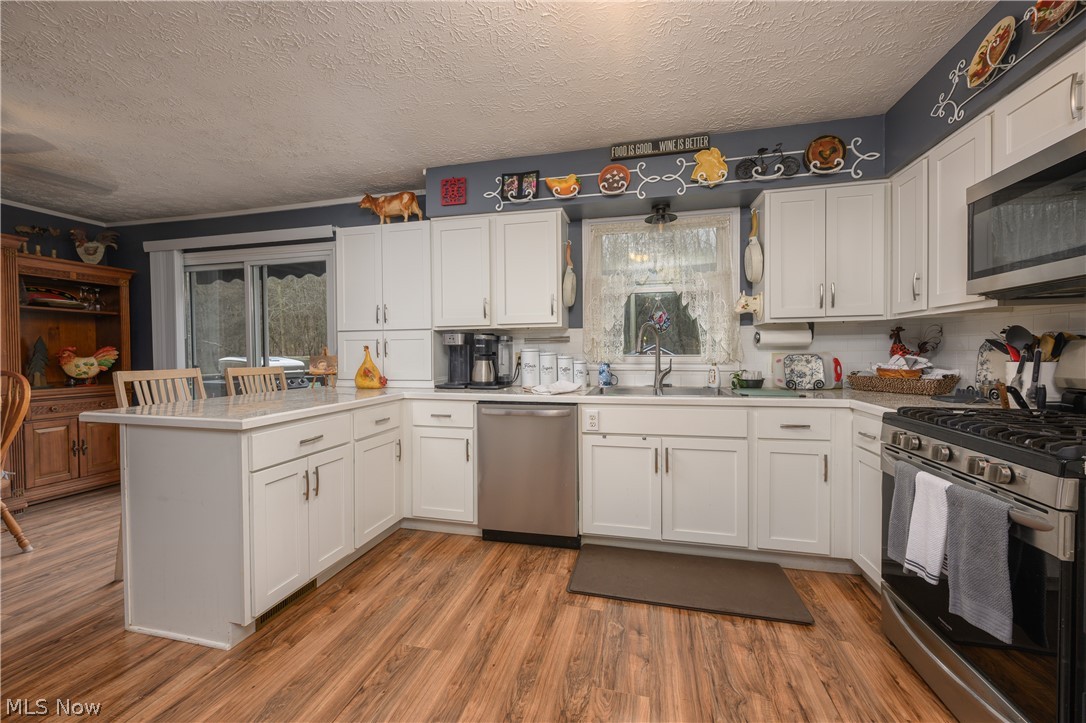 390 Ross Drive Waynesburg OH 44688