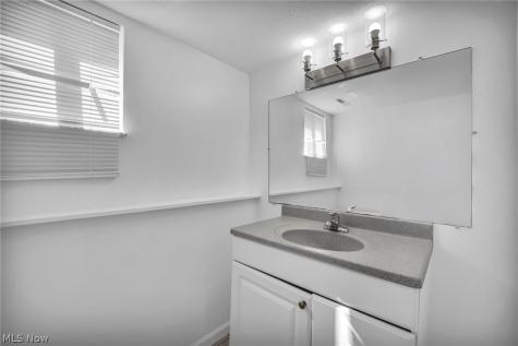 5626 Seneca Place Willoughby OH 44094