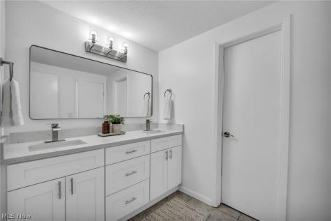 5626 Seneca Place Willoughby OH 44094