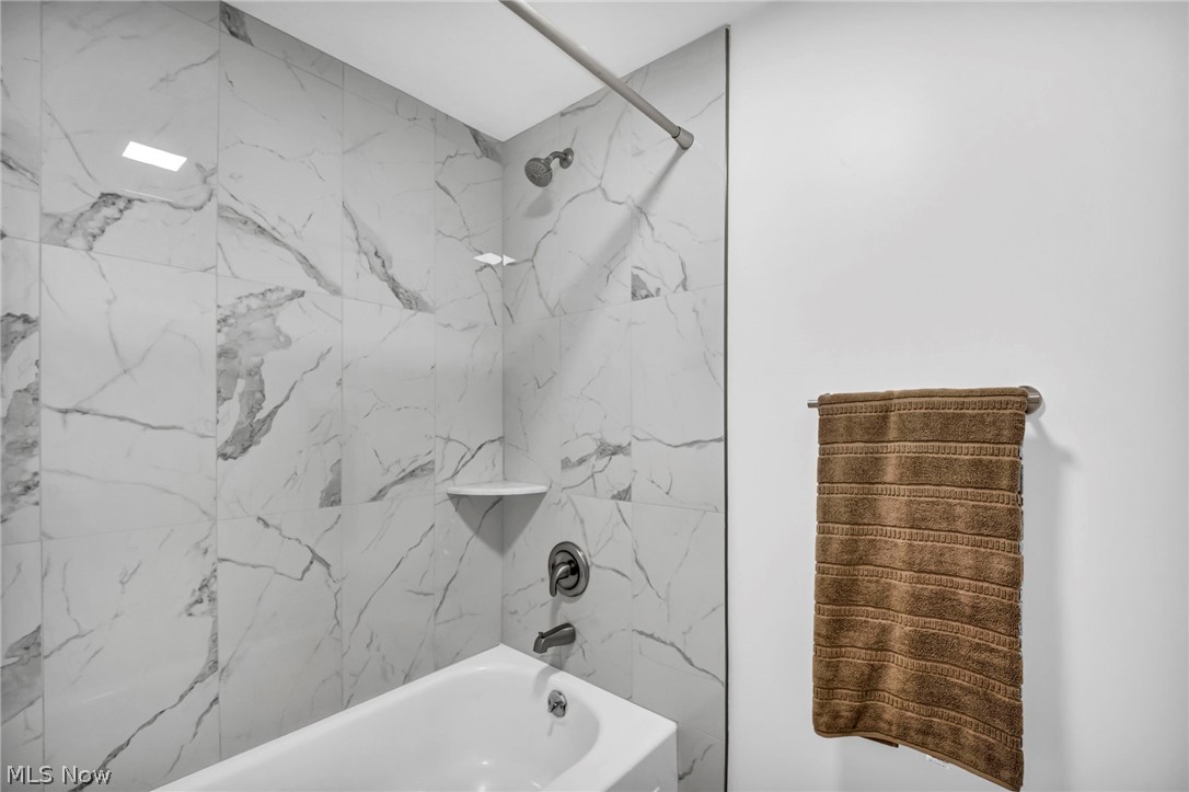 5626 Seneca Place Willoughby OH 44094