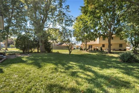 5626 Seneca Place Willoughby OH 44094