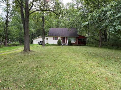 3598 Easton Road Norton OH 44203