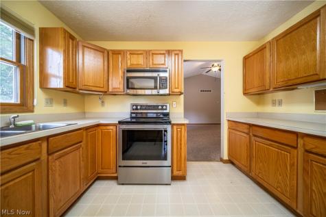 4606 Country Lane Wooster OH 44691