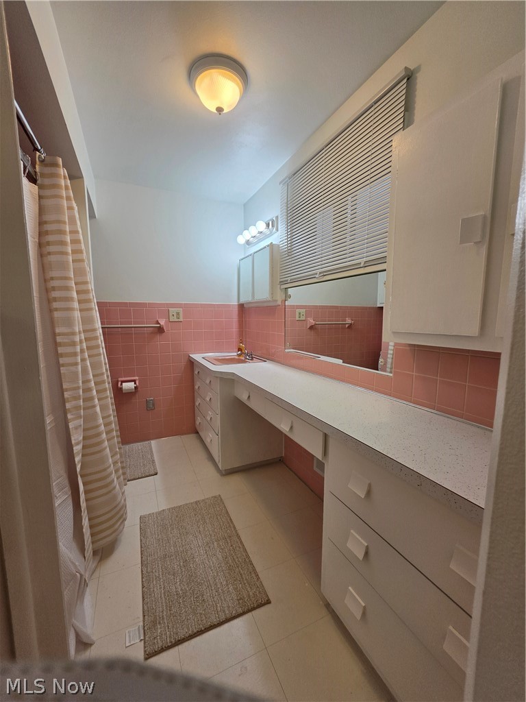 423 Independence Street Fairport Harbor OH 44077