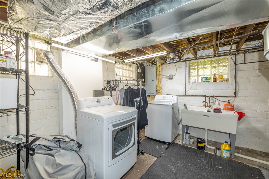 3619 W 132nd Street Cleveland OH 44111