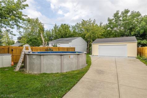 3619 W 132nd Street Cleveland OH 44111