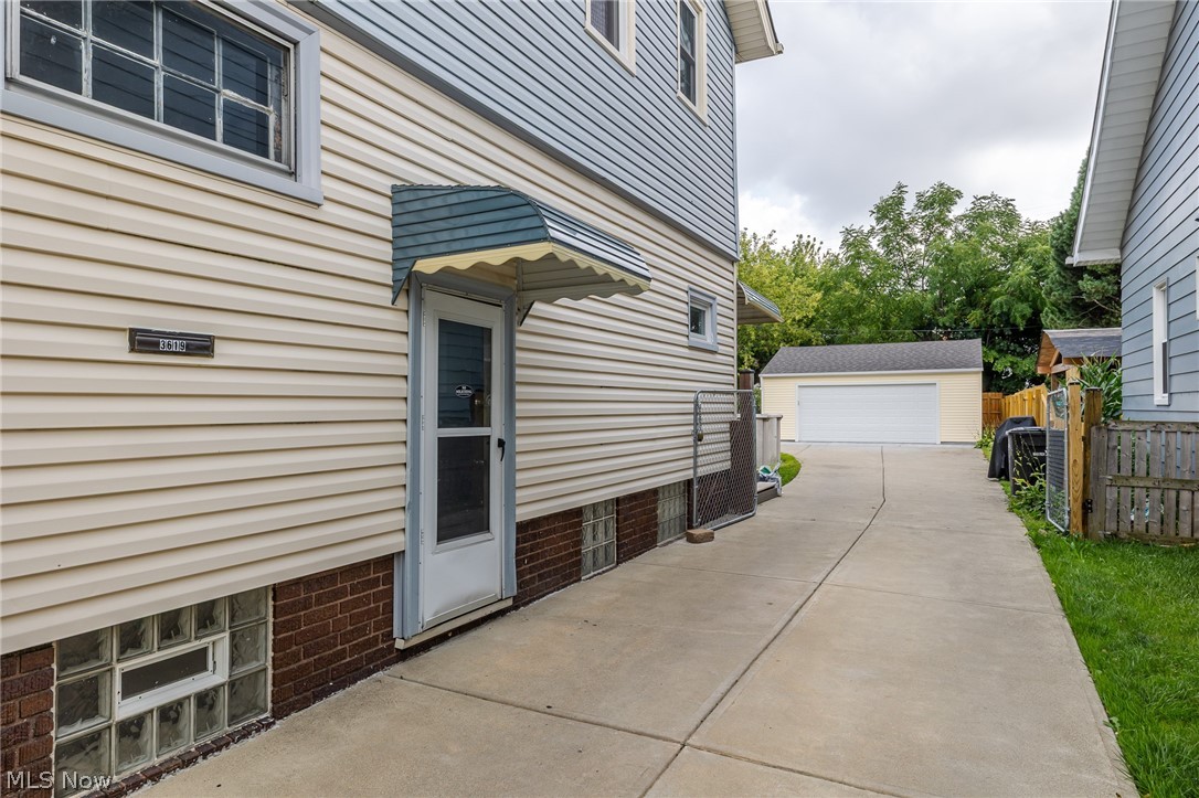 3619 W 132nd Street Cleveland OH 44111